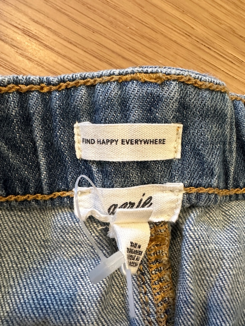 Aerie Denim Short - Picture 2 of 3